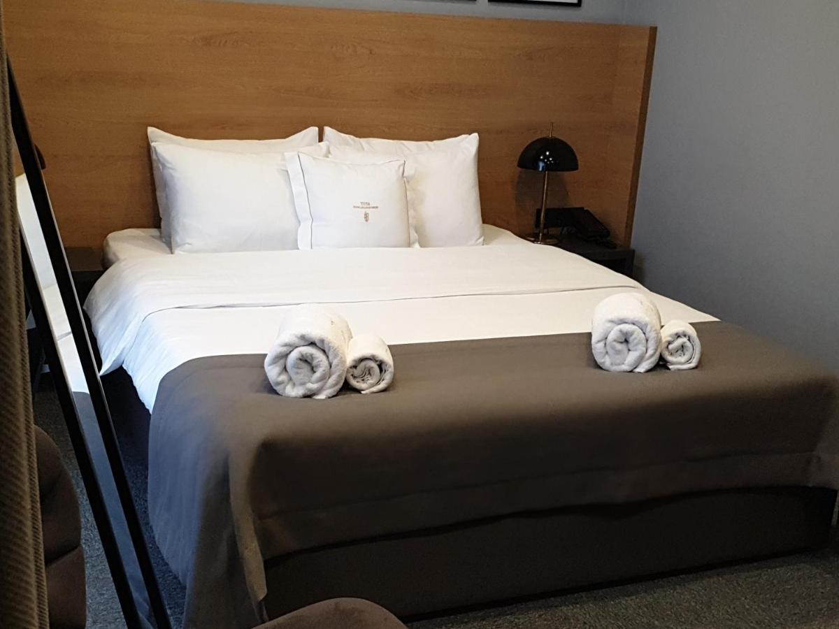 Hotel Tuta Tbilisi Buitenkant foto