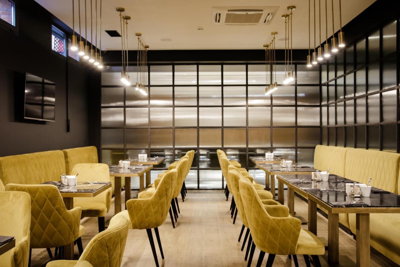 Hotel Tuta Tbilisi Buitenkant foto
